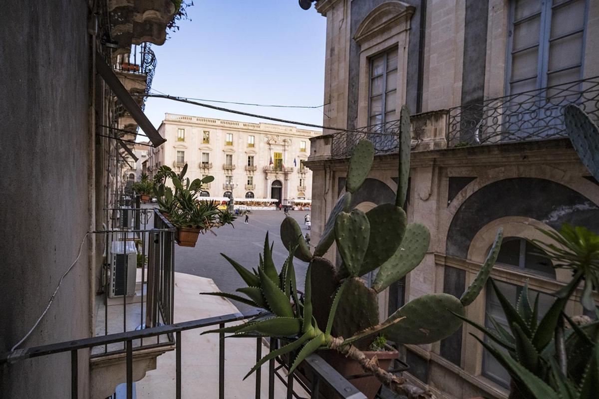 Charme Catania Central Suites Luaran gambar